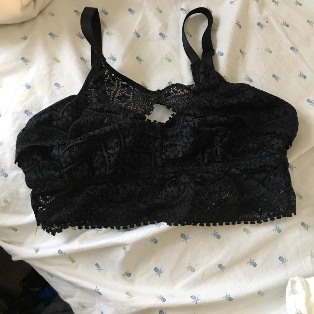 black bralette